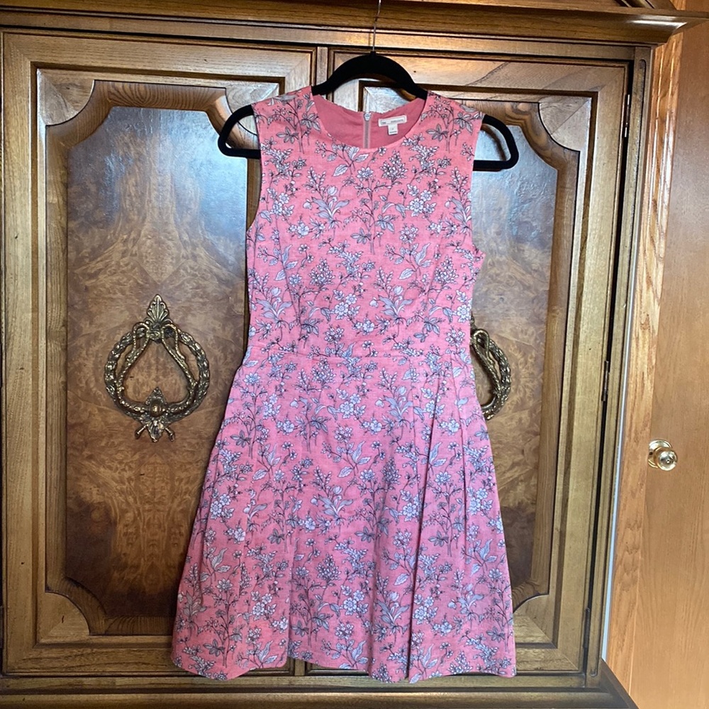 GAP size 2 pink floral lined dress